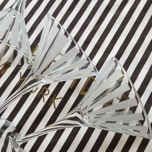 ❗Henri Bendel Clear Striped Martini Glass Set❗